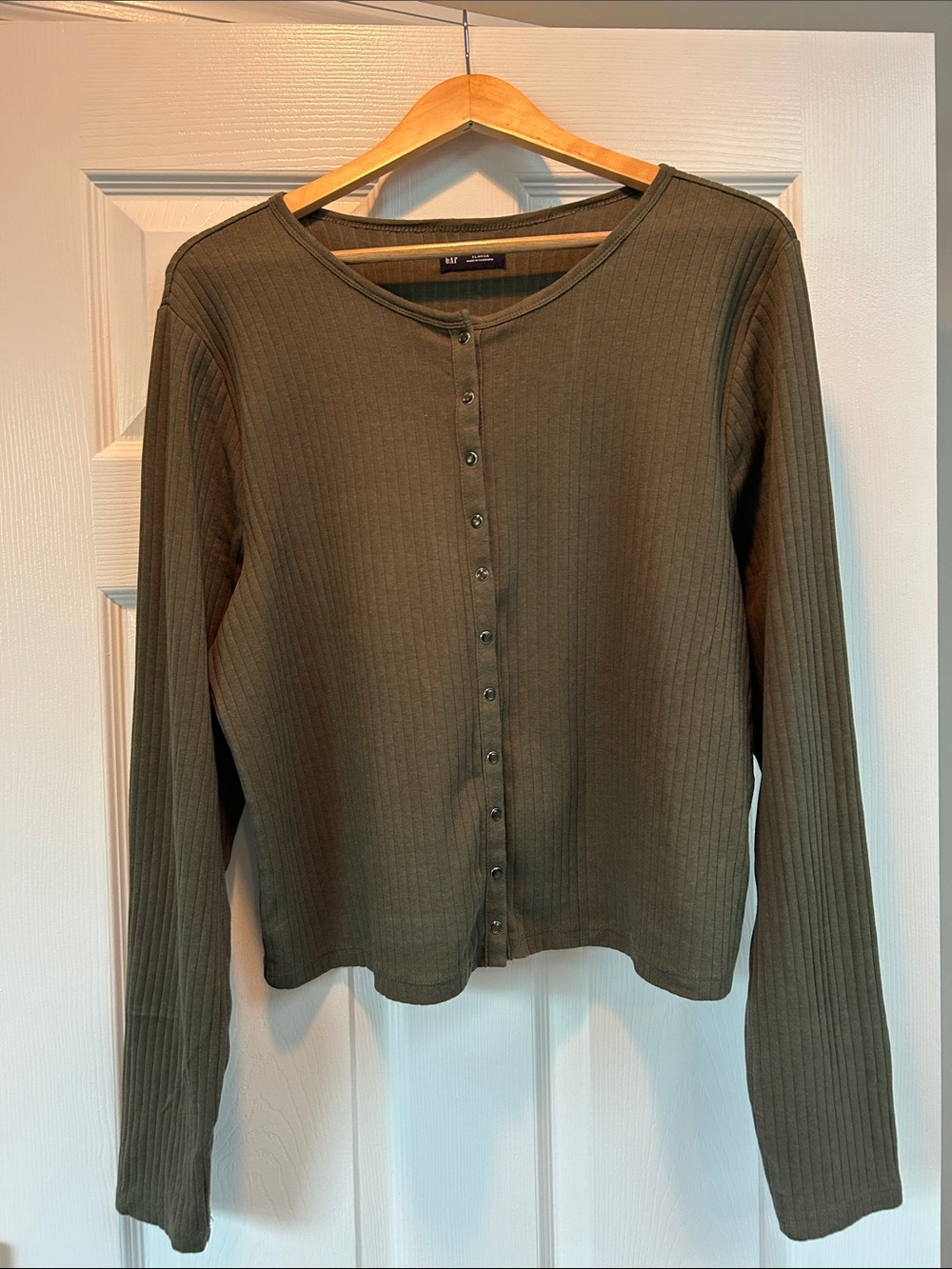 Gap XL Olive Green Ribbed Button-Front Long Sleeve cardigan